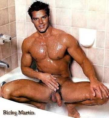 Hot Photo of Ricky Martin in the nude